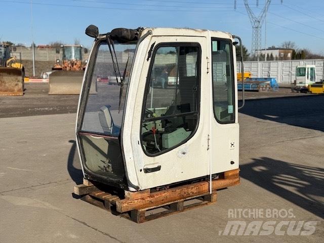 Liebherr A 924 C CAB 캐빈 및 인테리어