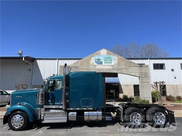 Kenworth W900L 트랙터 유닛