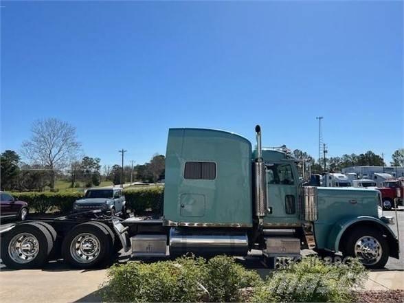 Peterbilt 389 건설 장비 - 기타