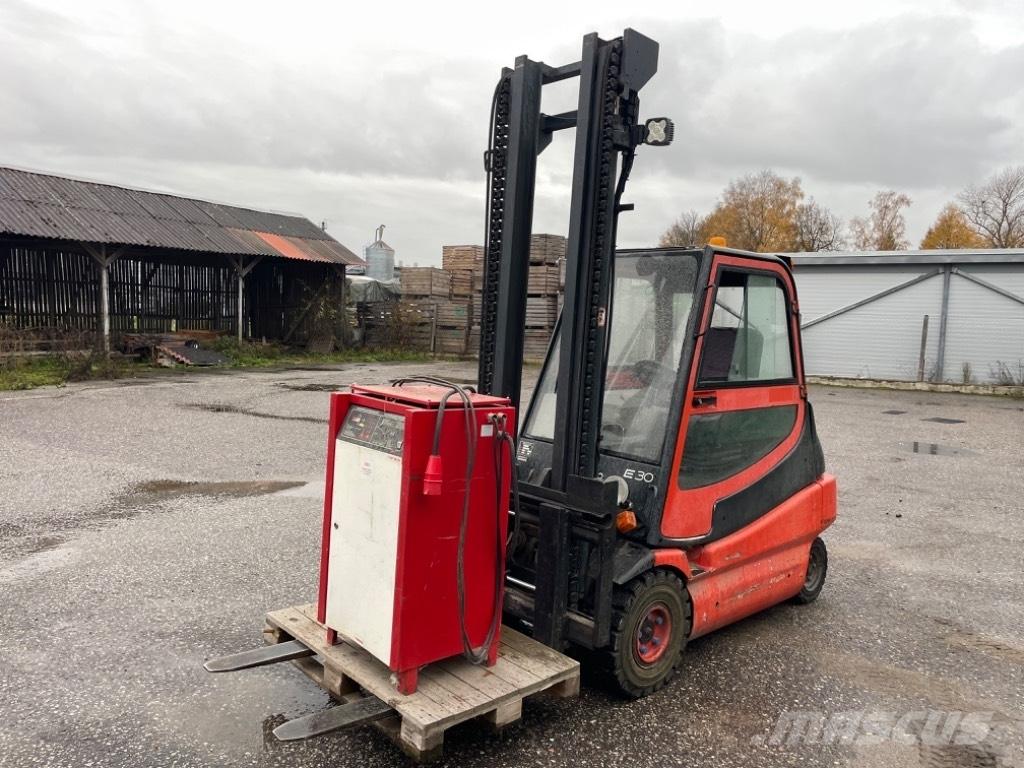 Linde E 30-01 전동 지게차