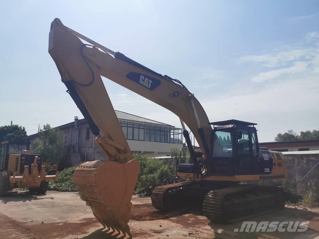 CAT 325 D L 대형 굴삭기 29톤 이상