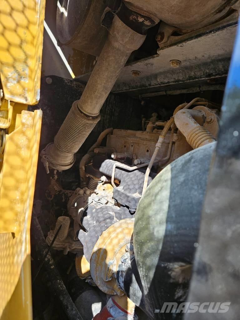 CAT 930 M  휠로우더