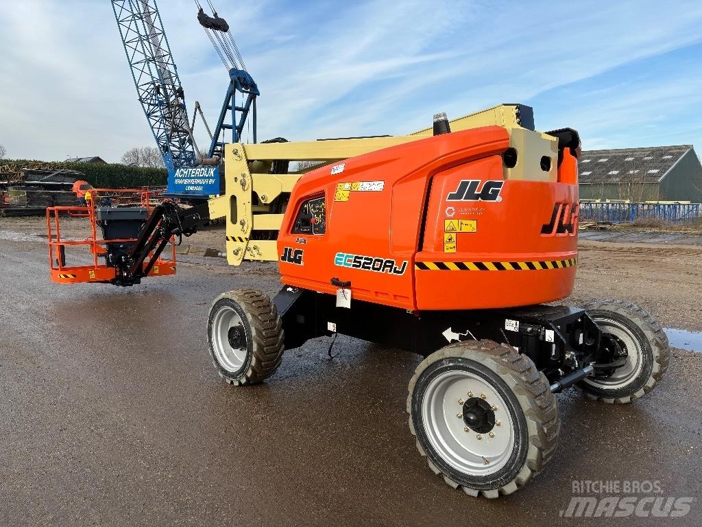 JLG EC 520 AJ 관절형 전동이동 리프트