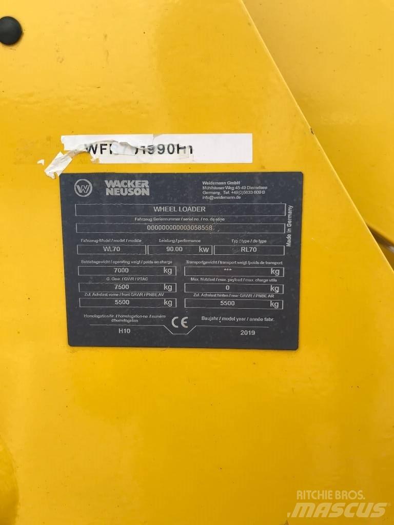 Wacker Neuson WL70 프론트 로더 및 굴착기