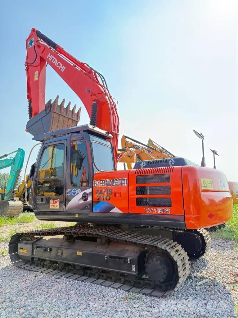 Hitachi ZX 210 대형 굴삭기 29톤 이상