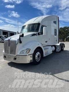 Kenworth T680 트랙터 유닛