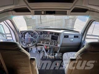 Kenworth T680 트랙터 유닛