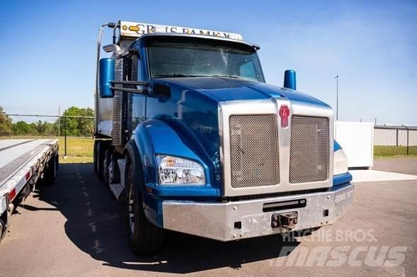 Kenworth T880 덤프 트럭