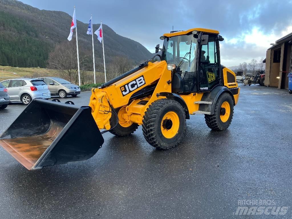 JCB TM 220 텔러 핸들러