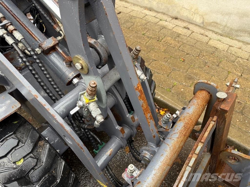 Eurotrac W10  휠로우더