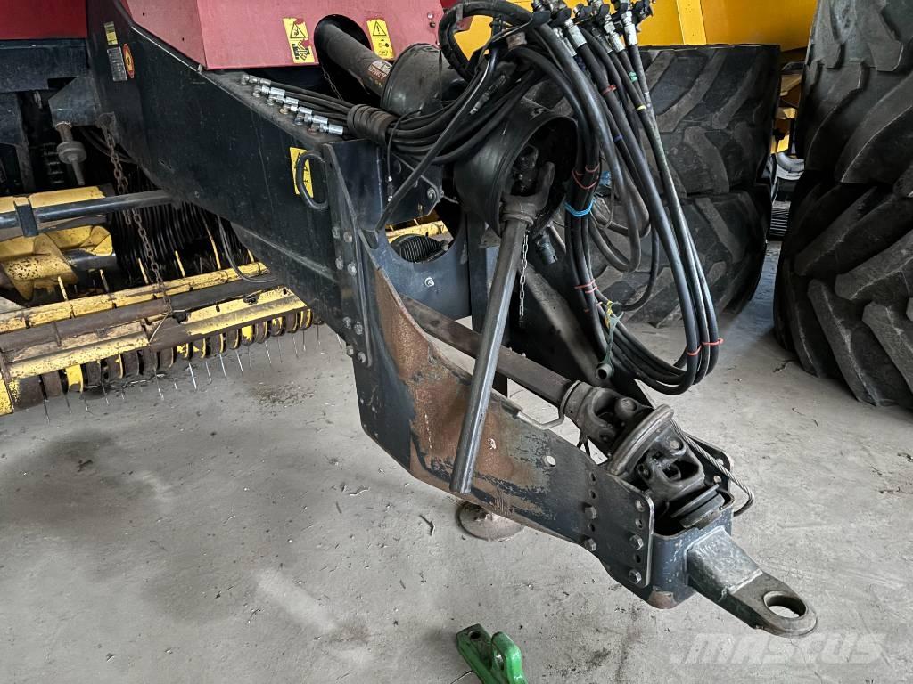 New Holland BB 940 각형 곤포기