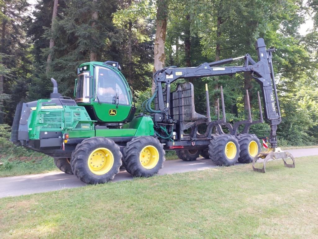 John Deere 1110G 원목 포워더