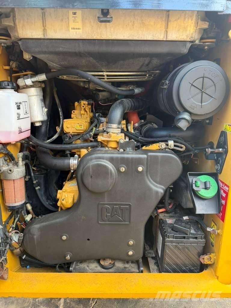 CAT 299 D XHP  스키드로더