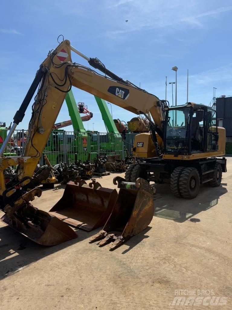 CAT M 318 F  휠 굴삭기