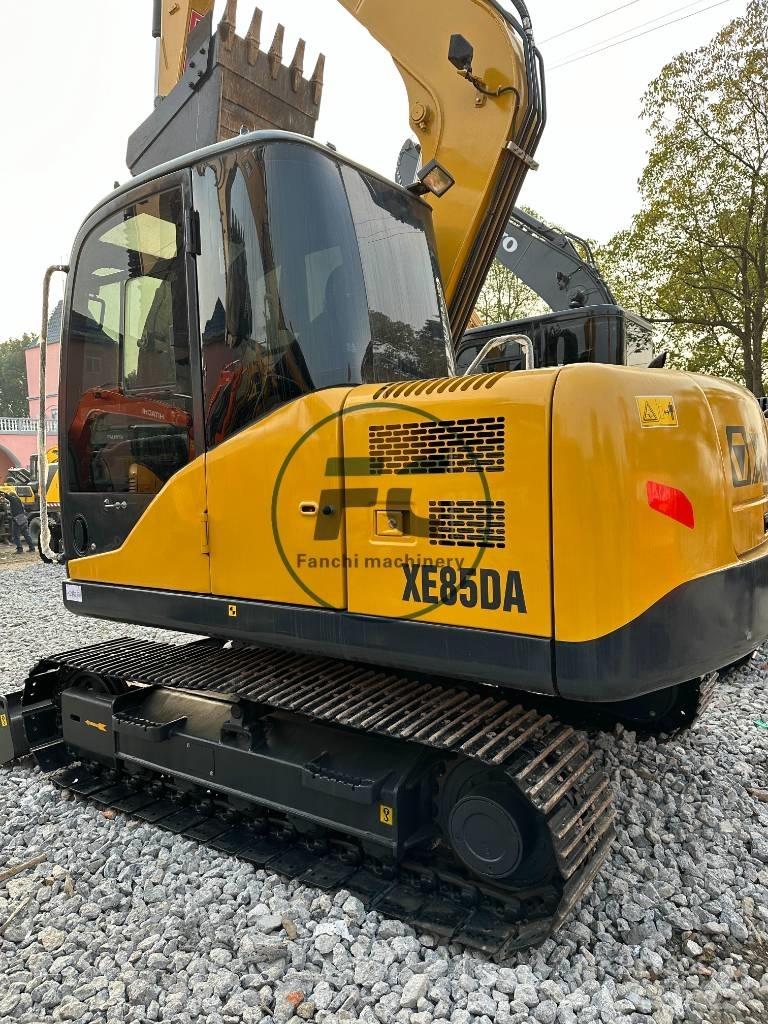 XCMG XE 85 DA 소형 굴삭기 7톤 미만
