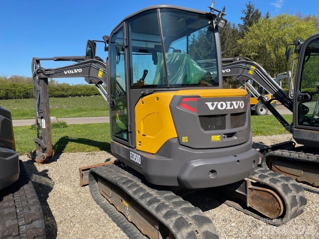 Volvo ECR50D 소형 굴삭기 7톤 미만