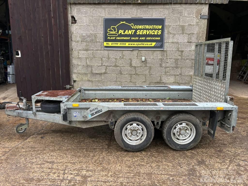 Ifor Williams GX84 로우 로더