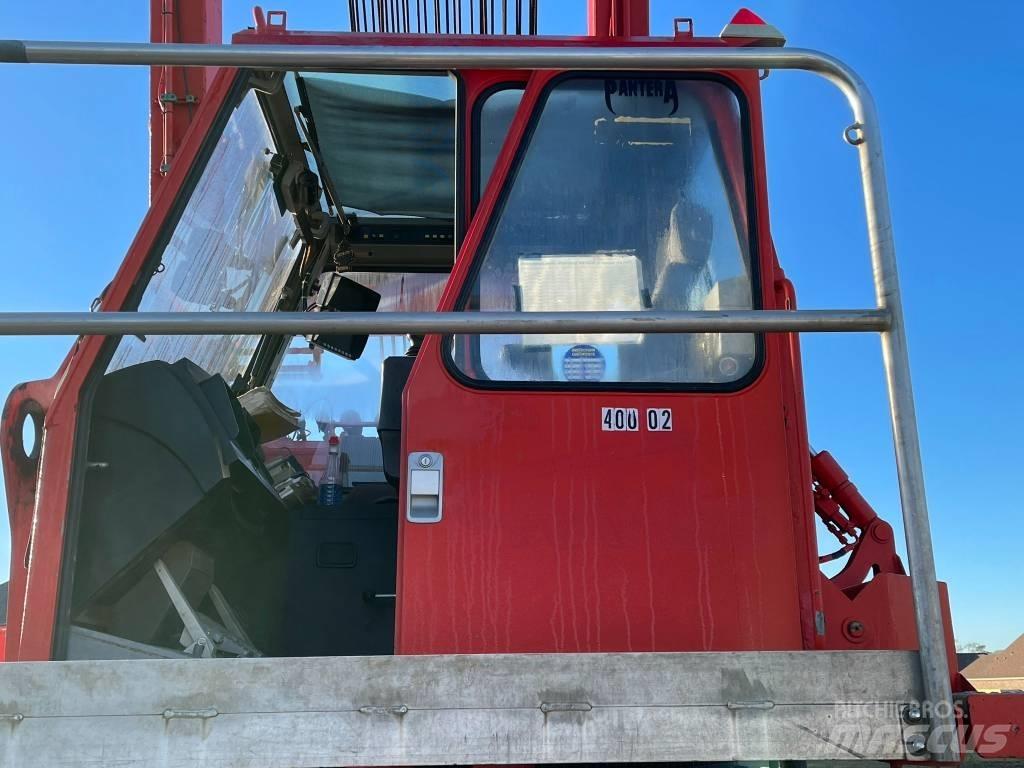 Liebherr LR 1350 트랙 크레인