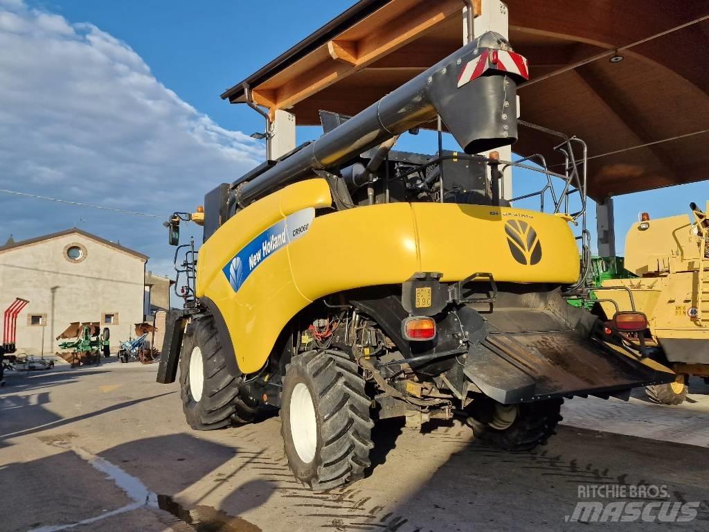 New Holland CR 9060 콤바인 수확기