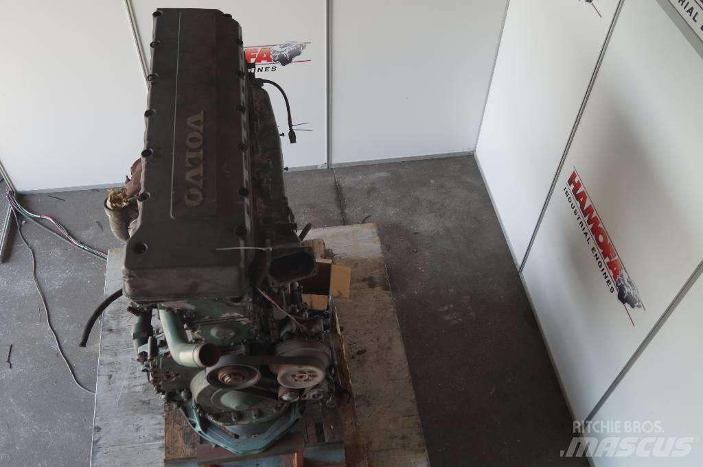 Volvo D12 FOR PARTS 엔진