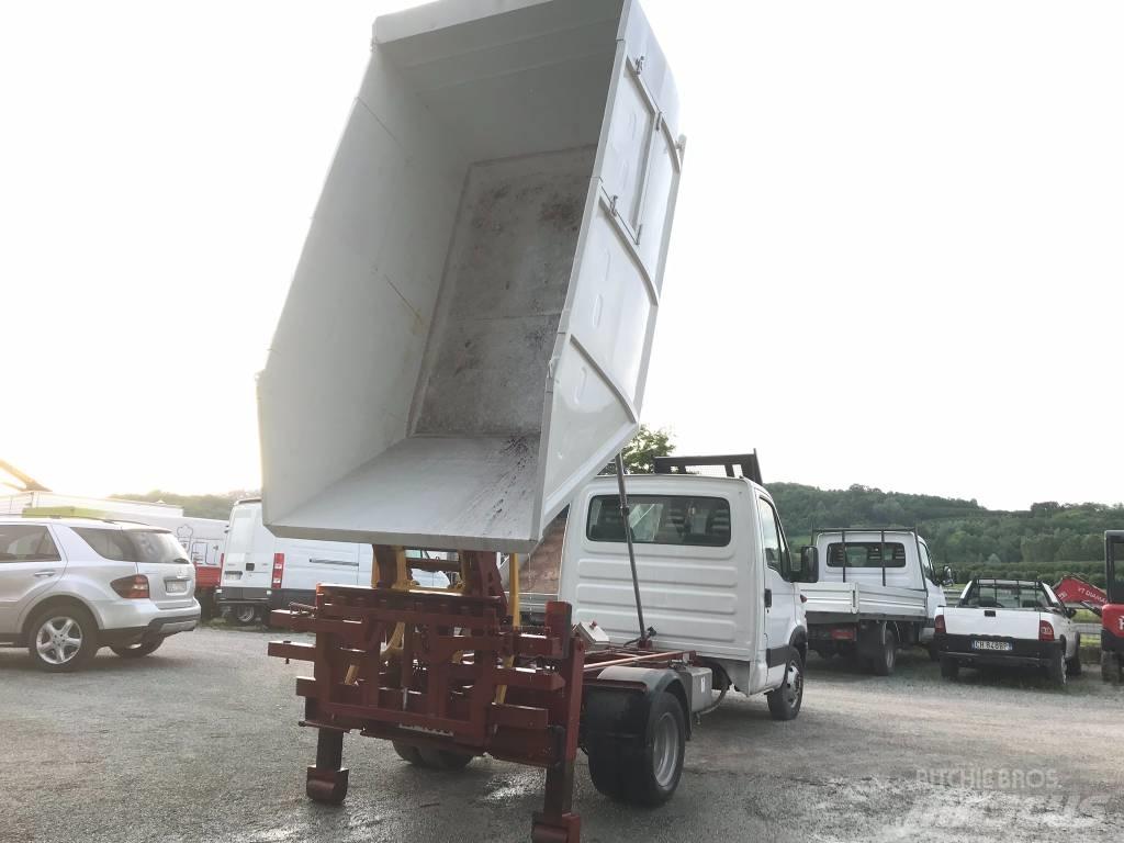 Iveco Daily 35-150 덤프 트럭