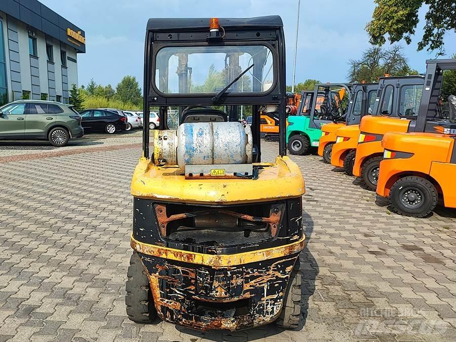 CAT GP30N LPG 지게차