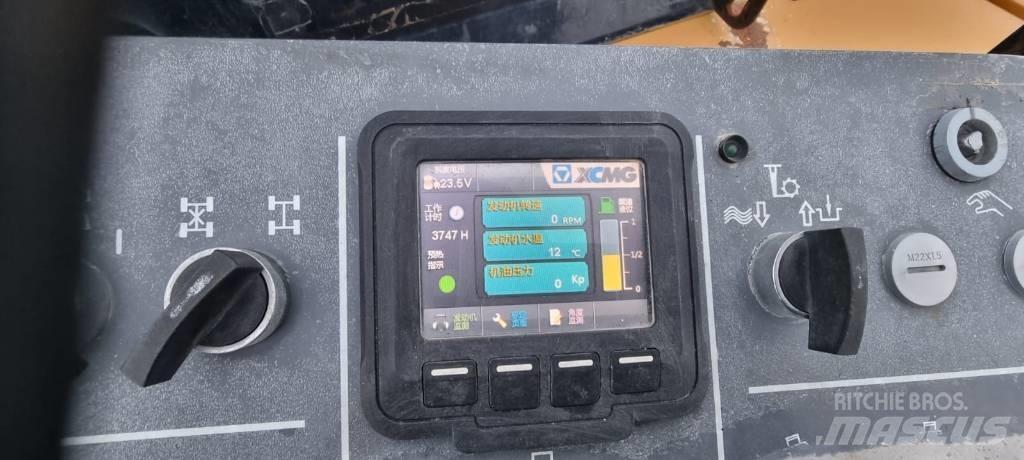 Wirtgen XM 053 아스팔트 콜드 밀링 기계