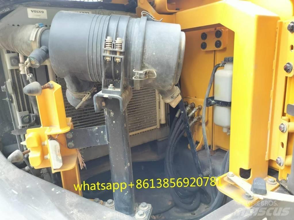 Volvo EC80 소형 굴삭기 7톤 미만