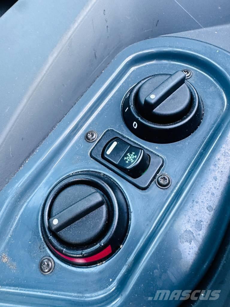 Avant 650 i 다목적 로더