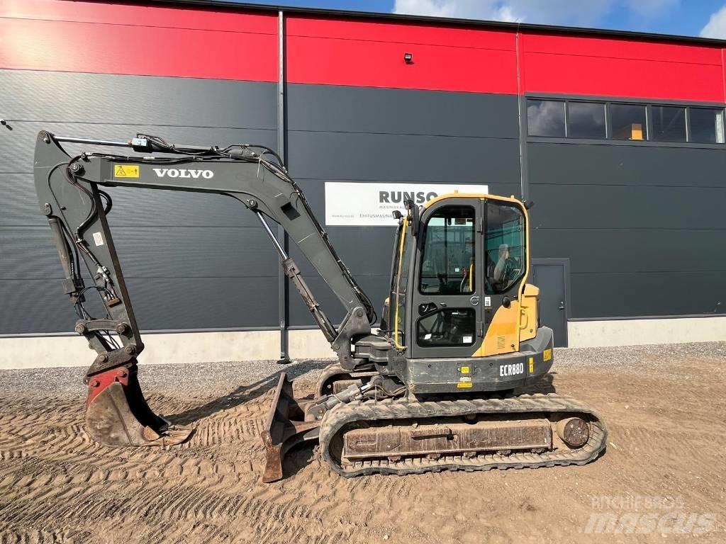 Volvo ECR 88 D 중형굴삭기 7톤-28톤