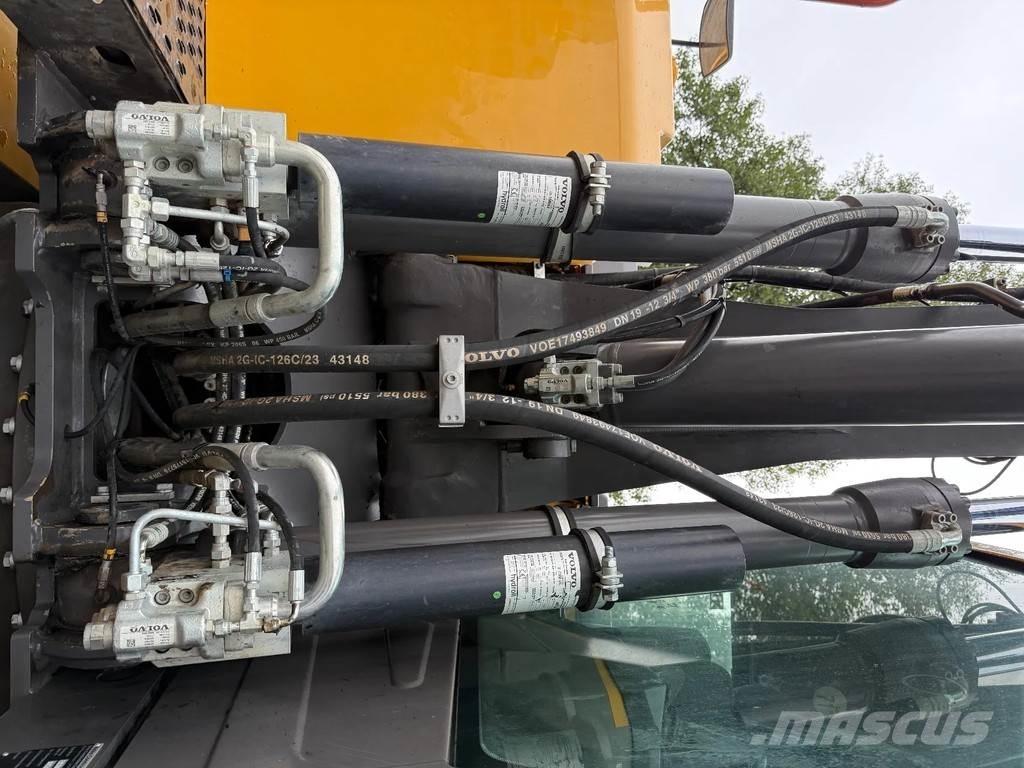 Volvo EW150  휠 굴삭기
