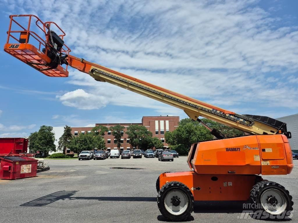 JLG 600 S 견인식 전동이동 리프트