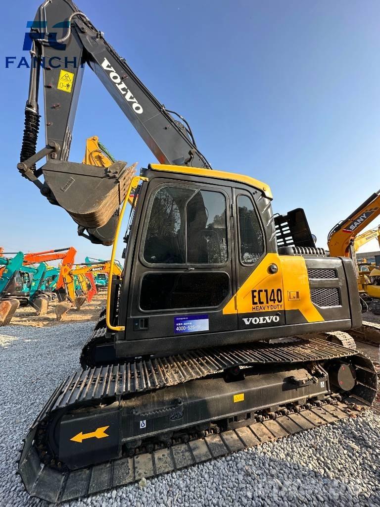Volvo EC140 대형 굴삭기 29톤 이상