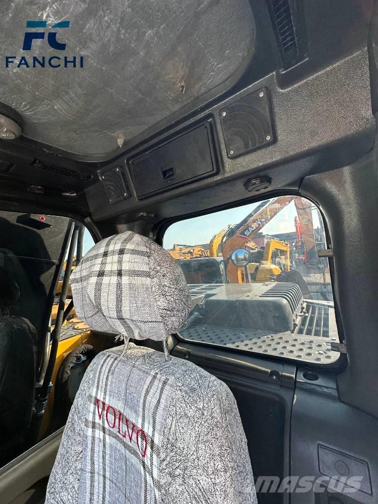 Volvo EC140 대형 굴삭기 29톤 이상