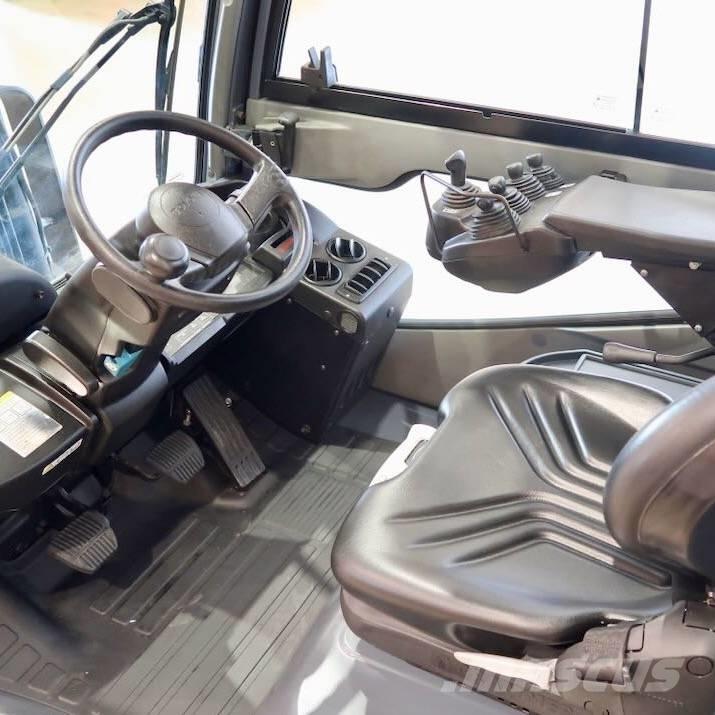 Toyota 02-8FDF30 디젤 지게차