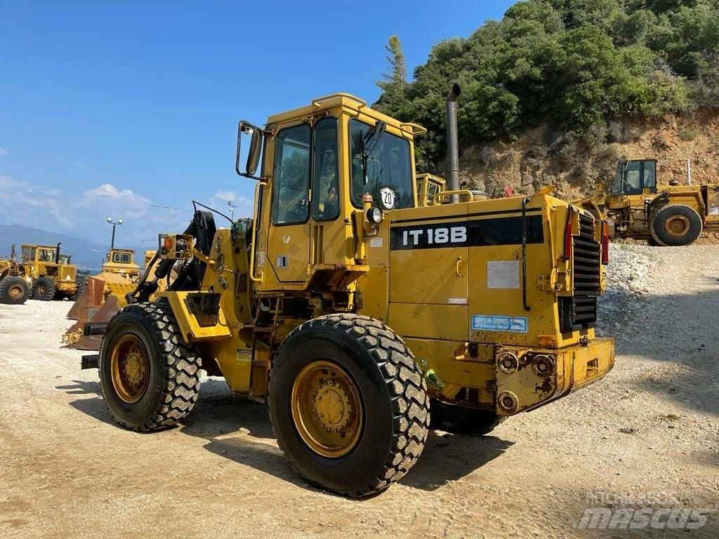 CAT IT 18 B  휠로우더