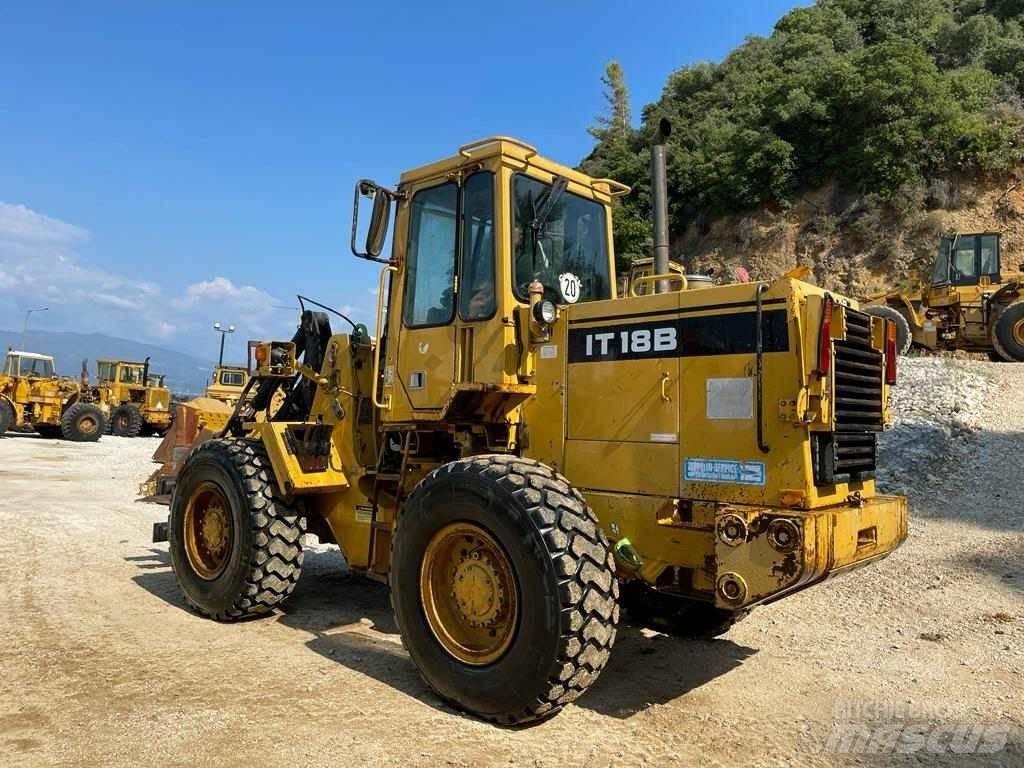 CAT IT 18 B  휠로우더