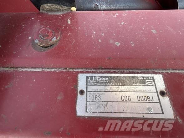 Case IH 1063 콤바인 헤드