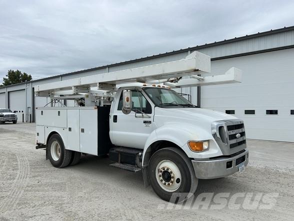 Ford F750 SD 건설 장비 - 기타