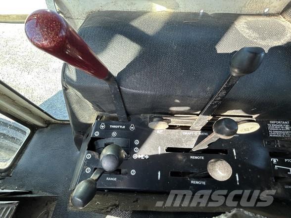 J I Case 1175 트랙터