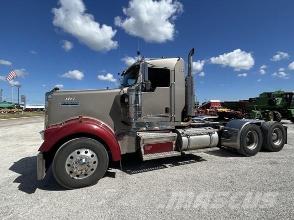 Kenworth W900 트랙터 유닛