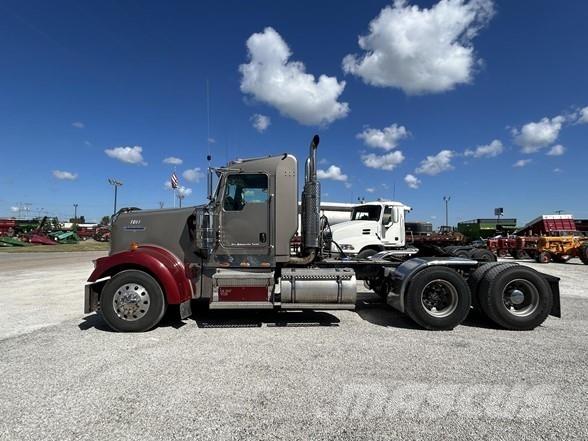 Kenworth W900 트랙터 유닛