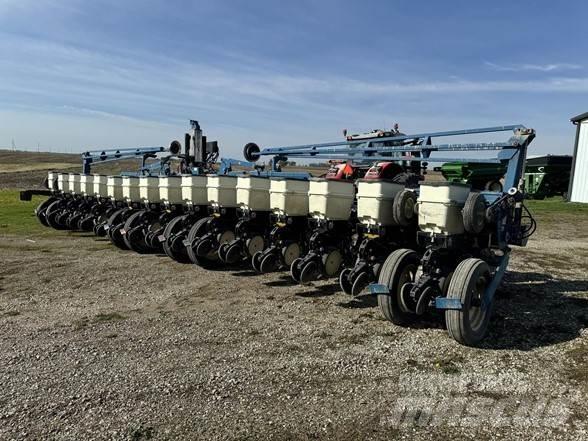 Kinze 3600 파종기