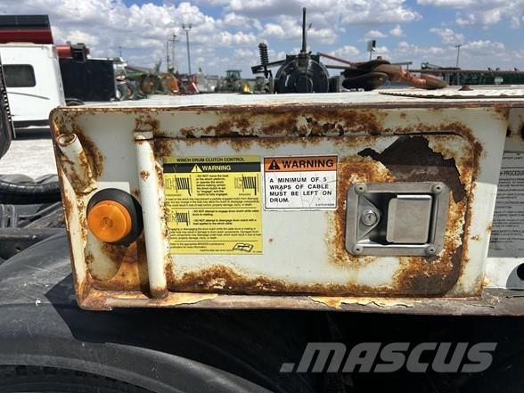 Landoll 825B 로우 로더-세미 트레일러