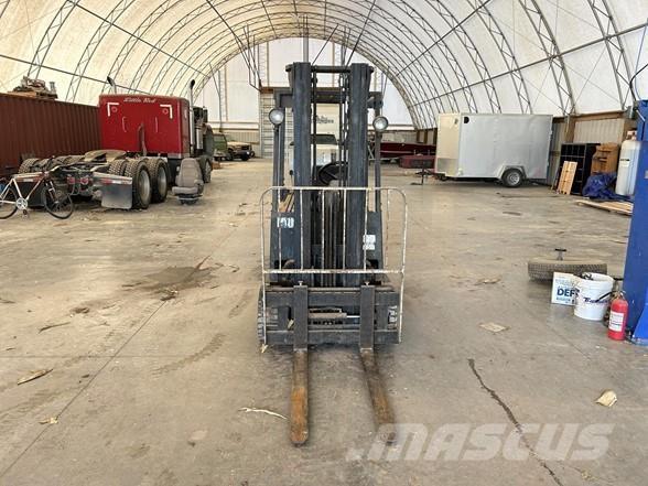 Yale GLC040AE 디젤 지게차