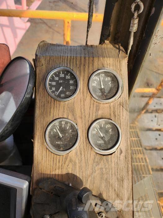 Manitowoc 4100 WS II 트랙 크레인