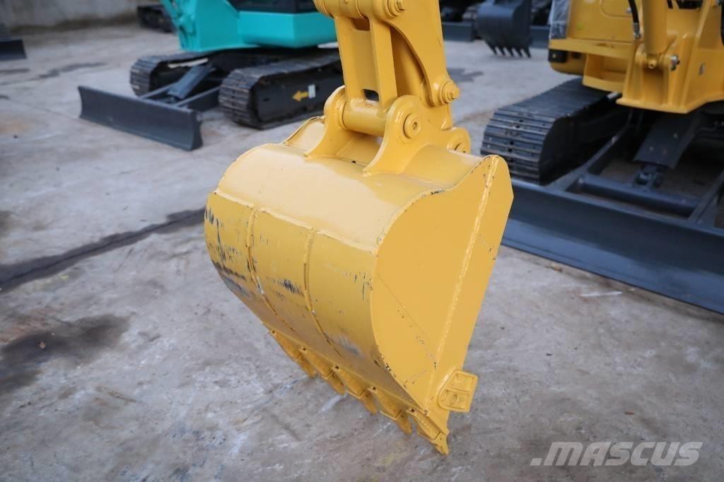 Komatsu PC 56-7 소형 굴삭기 7톤 미만