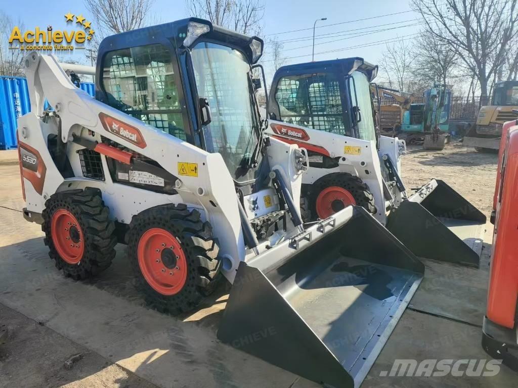 Bobcat S 530  스키드로더