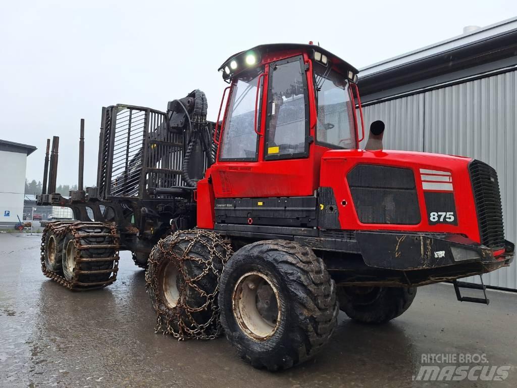 Komatsu 875 원목 포워더