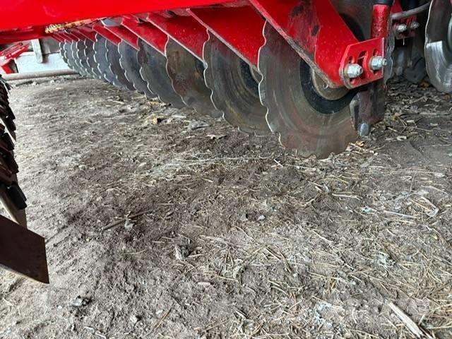 Väderstad Rapid300C 드릴